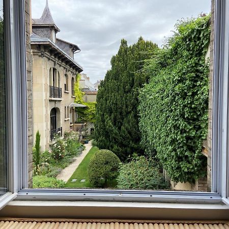 Centre Maisonnette Proche Cathedrale Avec Terrasse Daire Reims Dış mekan fotoğraf