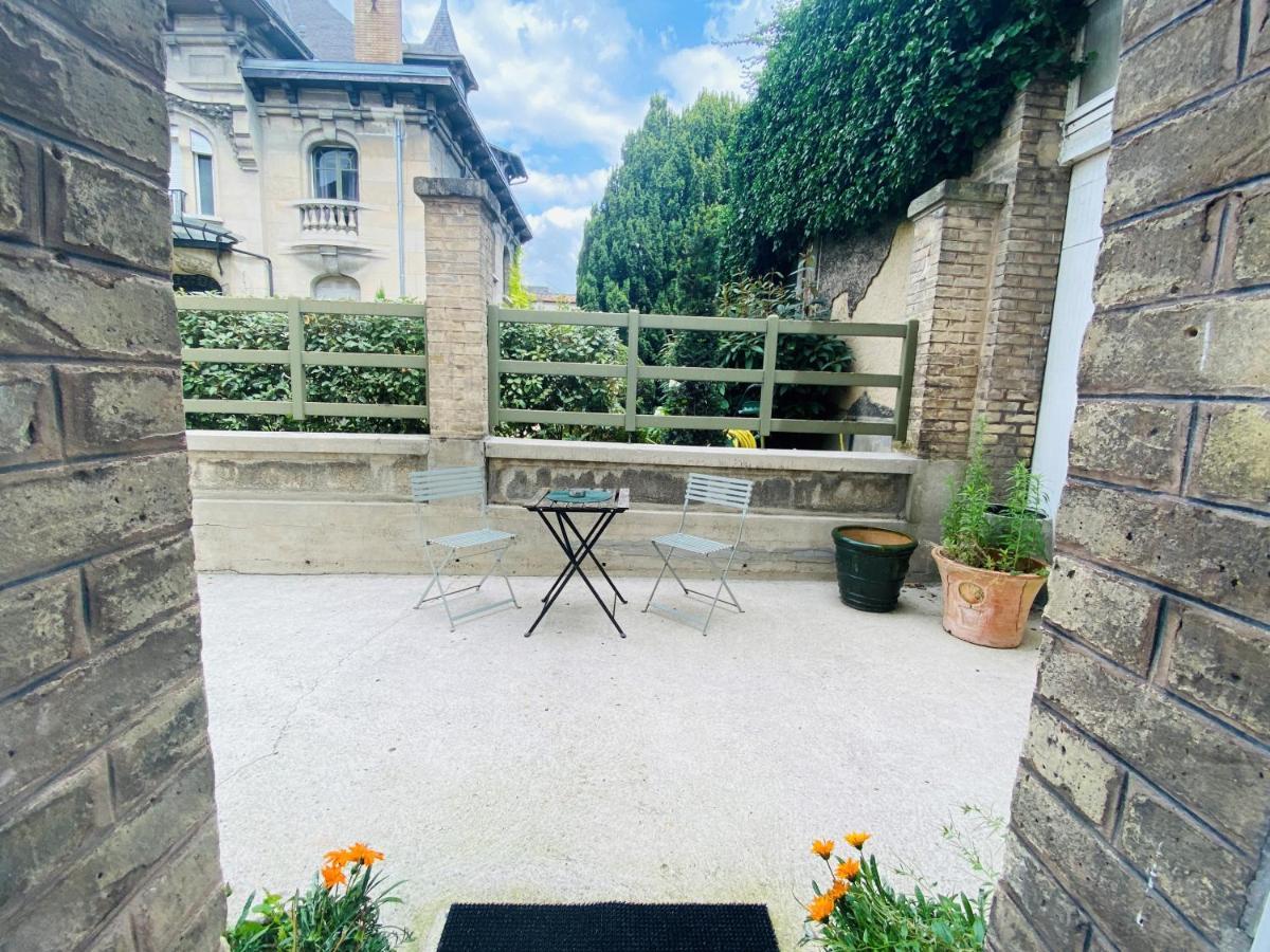 Centre Maisonnette Proche Cathedrale Avec Terrasse Daire Reims Dış mekan fotoğraf